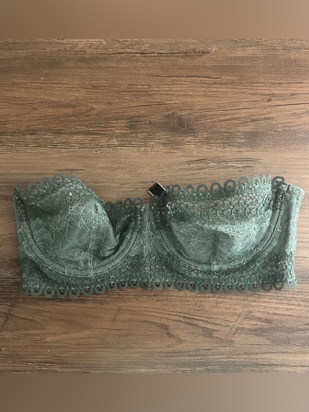 Victoria’s Secret Very Sexy Unlined Balconet Strapless Green Lace Bra Size 32C